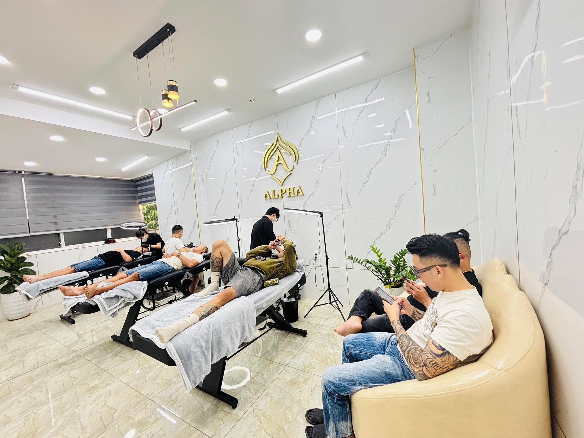 Không gian viện Alpha Brows chuyên chân mày nam tại 188 Nguyễn Thái Sơn, Gò Vấp